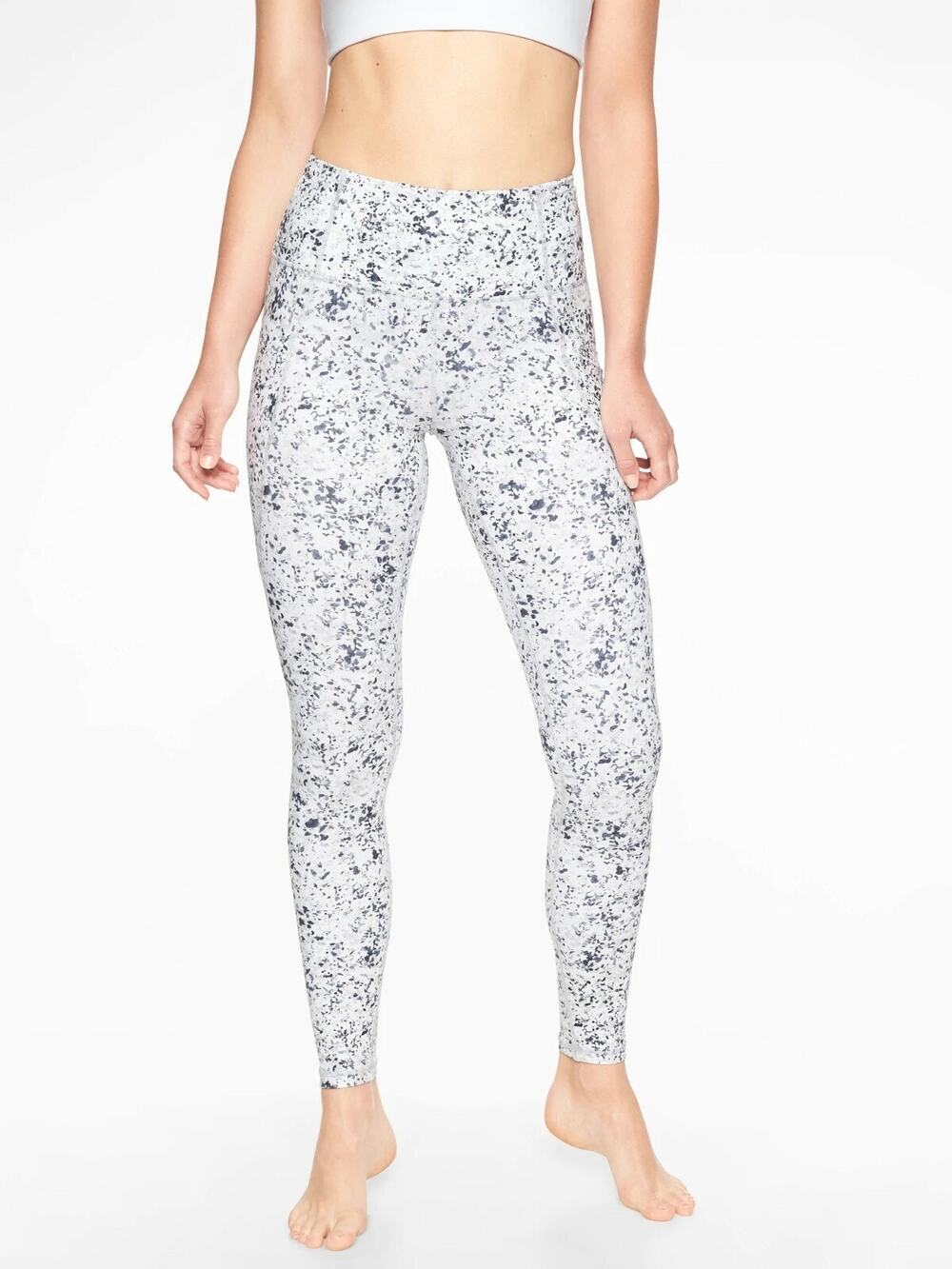 Athleta Salutation Stash Pocket Tight Sandstone #353961 - Size: Medium